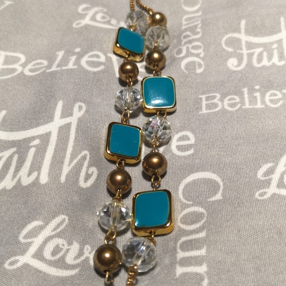 Faux turquoise and Crystal bracelet - Picture 2 of 4